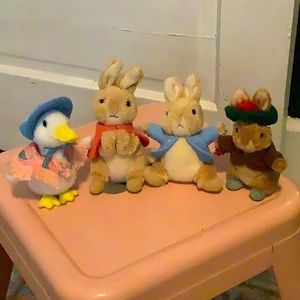 Beatrix Potter Peter Rabbit Plush Small Stuffed Animal Set